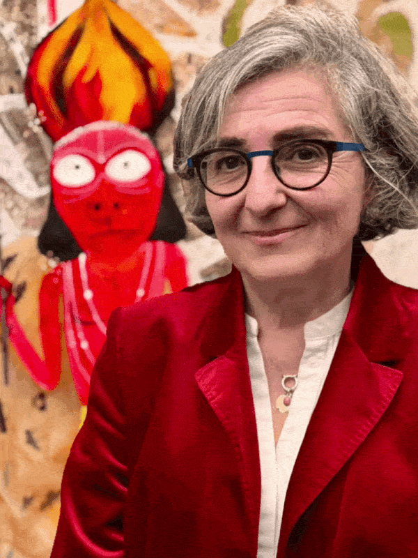 Creadora de mundos imaginarios